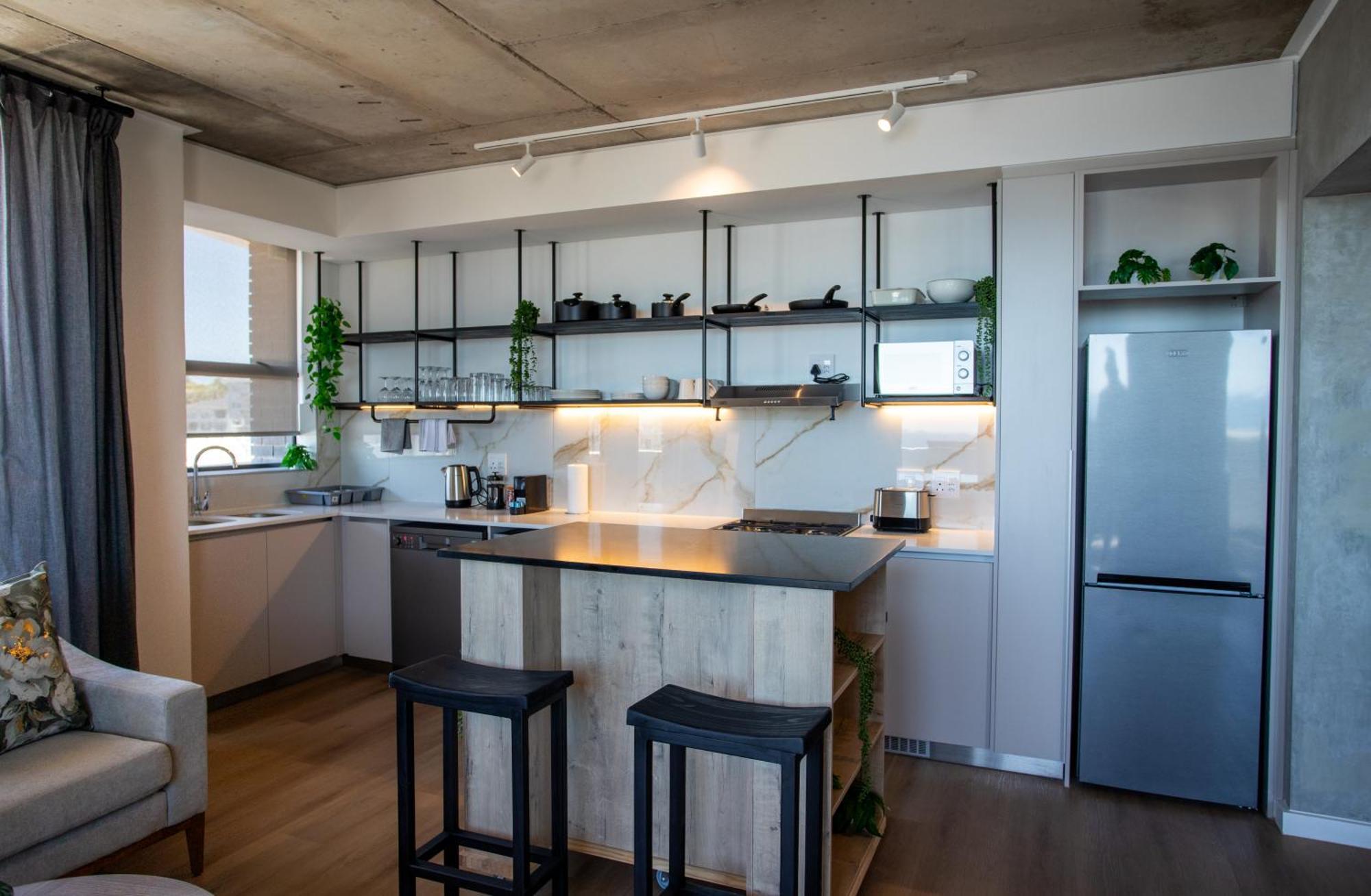 Eighty2 On M Luxury Ocean View Apartment Cape Town Exterior photo